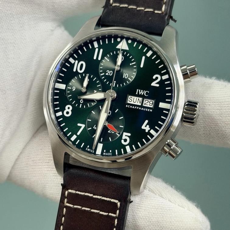 IWC Pilot Chronograph 41 IW388103 41mm Green Dial Stainless Steel Box Paper - 2