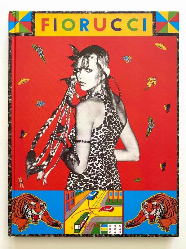 "FIORUCCI" RARE 1ST ED NEW WAVE ITALIAN FASHION COLLECTOR HARDCOVER POP ART BOOK: Country of Origin: Italy,Year Printed: 2017,Topic: Fashion,Binding: Hardcover,Author: Sofia Coppola,Subject: Art & Photography,Original/Facsimile: Original,Language: English,Publisher: Rizzoli,Special