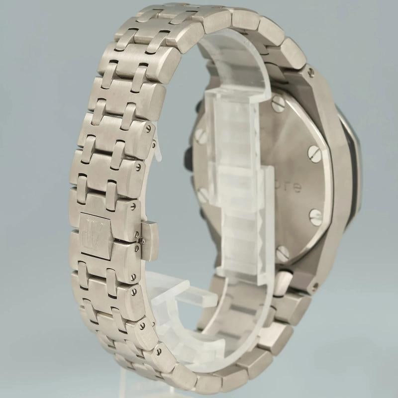 MINT Audemars Piguet Royal Oak Offshore Chrono Titanium 26170Ti Ghost Watch Box - 6