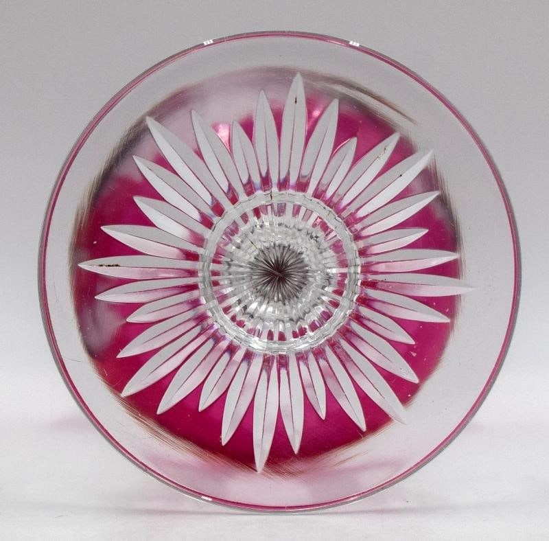 Rare Baccarat Cranberry Cut to Clear Art Nouveau Engraved Wine Glass - Circa1900 - 17