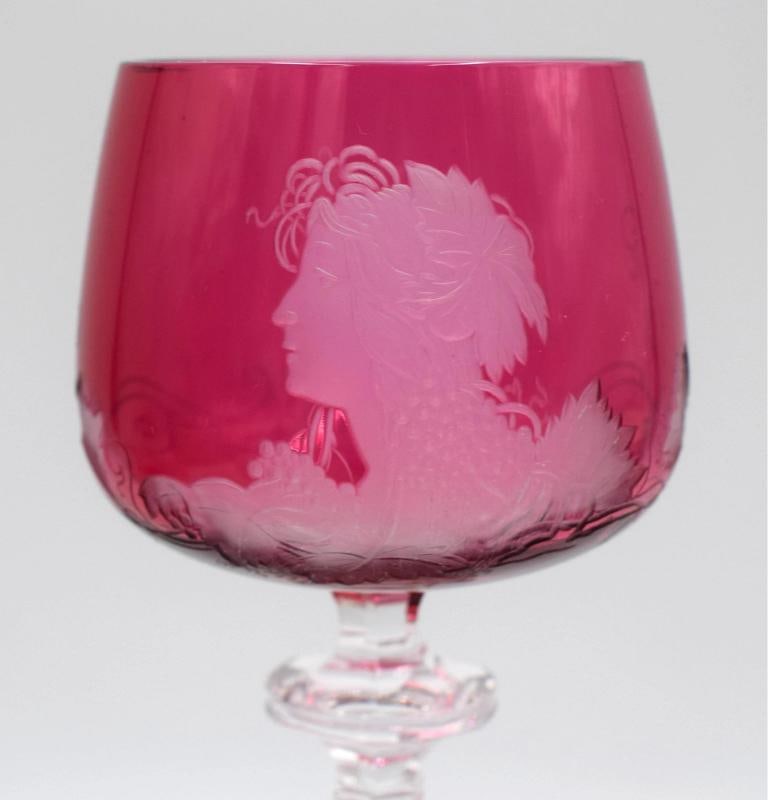 Rare Baccarat Cranberry Cut to Clear Art Nouveau Engraved Wine Glass - Circa1900 - 4