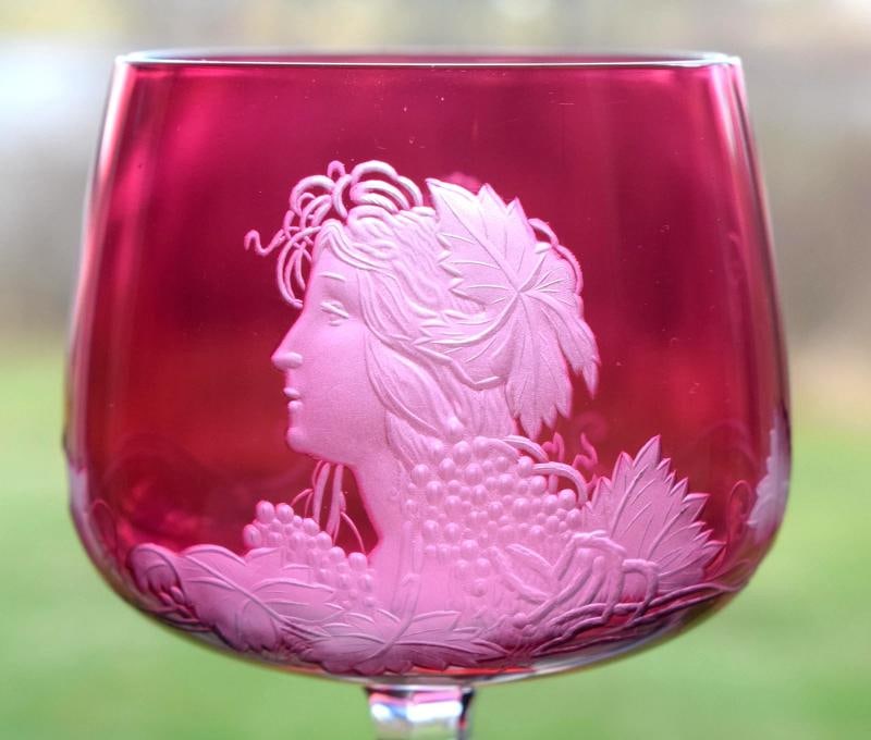 Rare Baccarat Cranberry Cut to Clear Art Nouveau Engraved Wine Glass - Circa1900 - 9