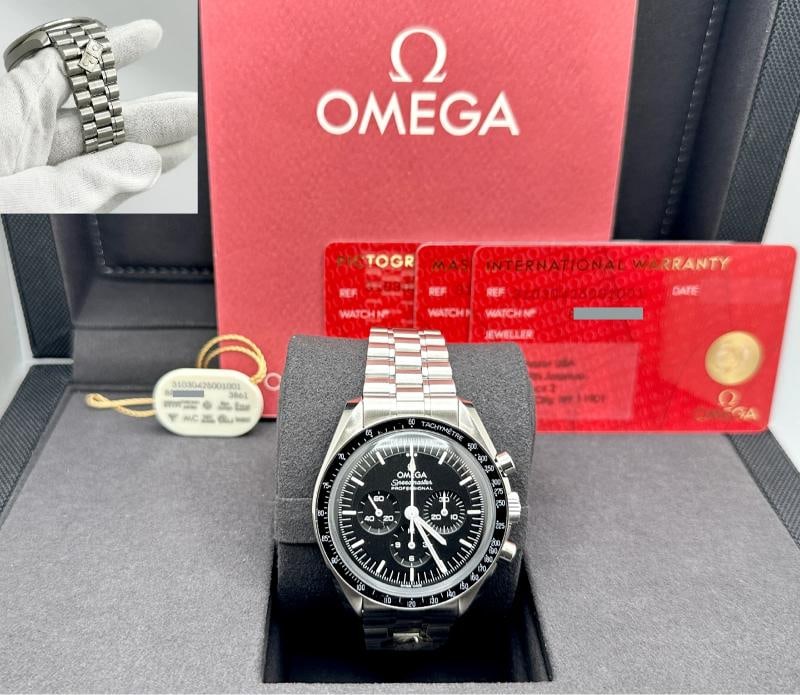 NEW Omega Speedmaster Moonwatch Dominos Edition 310.30.42.50.01.001 Box Paper: Condition: New with box and papers: This item is brand new and has never been worn. It still has the original packaging. ,Bezel Color: Black,Year Manufactured: 2020-Now,Case Color: Silver,Department: