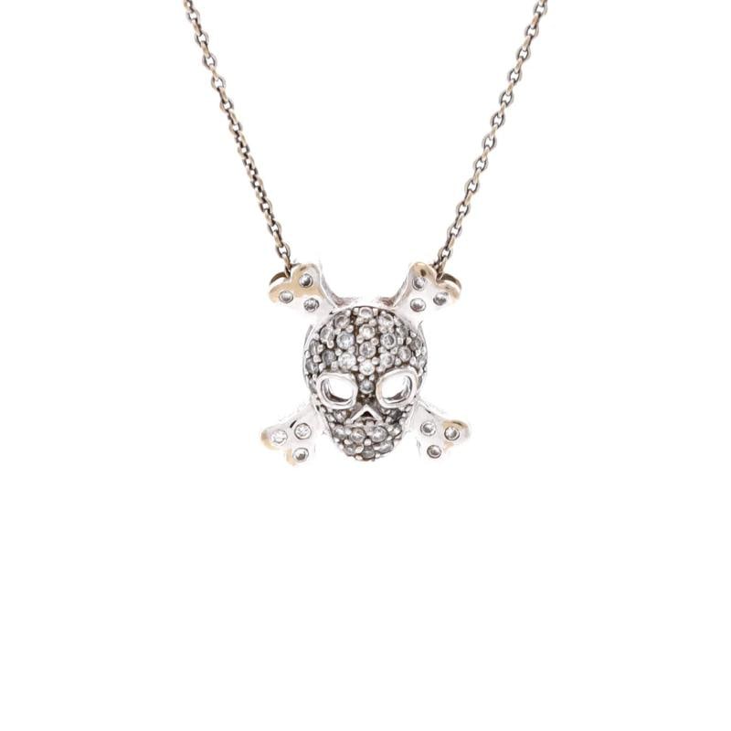 Roberto Coin Skull and Crossbones Pendant Necklace 18K White Gold and Diamonds: Condition: Pre-owned - Good,Brand: Roberto Coin,Main Stone: Diamond,Metal: 18K White Gold,Metal Purity: 18K,Style: Pendant,Type: Necklace,Color: White Gold,Material: 18K Yellow Gold, Diamond