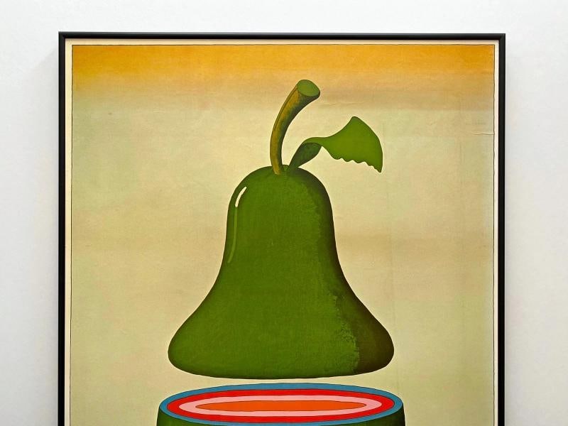MILTON GLASER RARE 1977 POP ART LITHO PRINT FRAMED POSTER " FLOATING PEAR " 1968 - 2