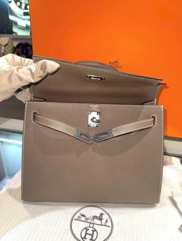 Hermes Kelly 25 Sellier Etoupe Epsom Leather w/Palladium Hardware (2018) Unworn - 14