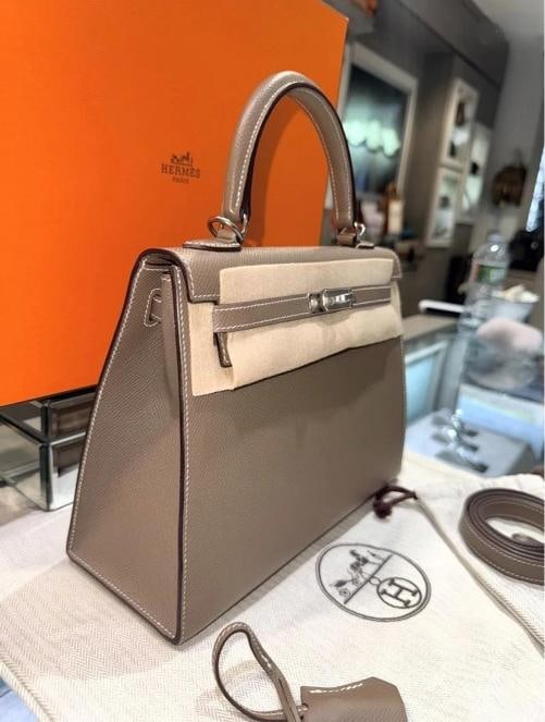 Hermes Kelly 25 Sellier Etoupe Epsom Leather w/Palladium Hardware (2018) Unworn - 2