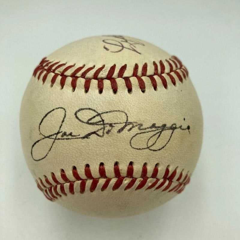 Joe Dimaggio & Lefty O'Doul Signed 1940's National League Baseball JSA COA: Sport: Baseball,Player: Joe DiMaggio,Autograph Authentication: James Spence (JSA),Original/Reprint: Original,Product: Ball,Team: New York Yankees,Country of Origin: United States