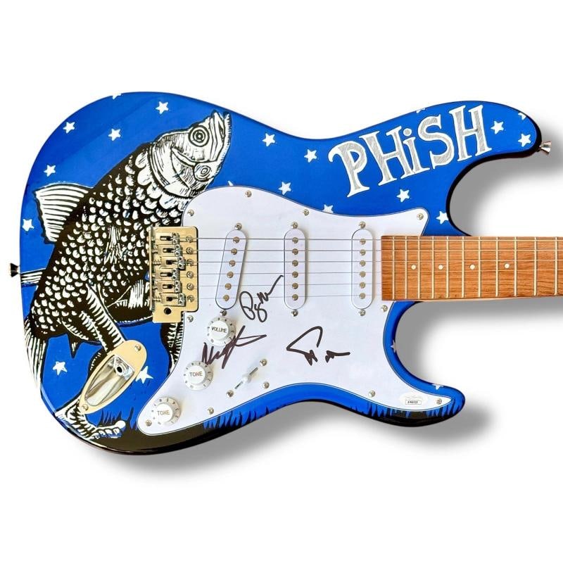 PHISH Signed Guitar JSA COA Custom TREY ANASTASIO PAGE MCONNEL MIKE GORDON: Industry: Music,Signed: Yes,Autograph Authentication: James Spence (JSA),Object Type: Guitar & Guitar Pick,Original/Reproduction: Original,Country of Origin: United States