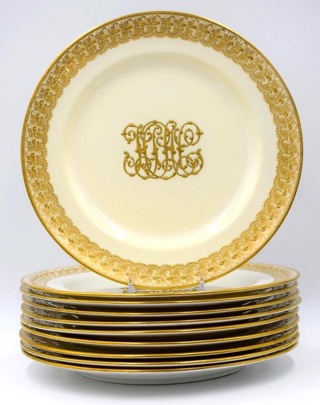 10 Royal Doulton Raised Gold Dinner Plates w/Monogram (1 of 9)