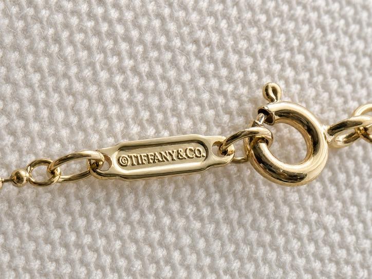 Tiffany & Co 18K Yellow Gold Black Enamel Knot Key Pendant - 9