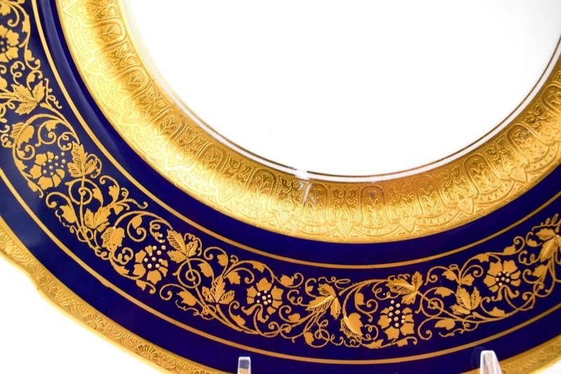 12 Royal Doulton Raised Gold Gilt & Cobalt Blue Fancy Dinner Plates, Circa 1920 - 6