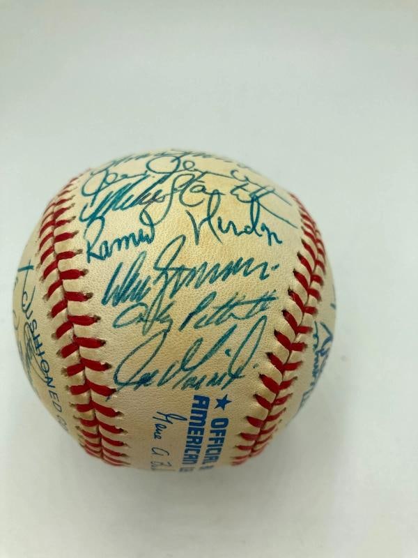 1999 NY Yankees World Series Champs Team Signed Baseball Derek Jeter JSA COA - 7