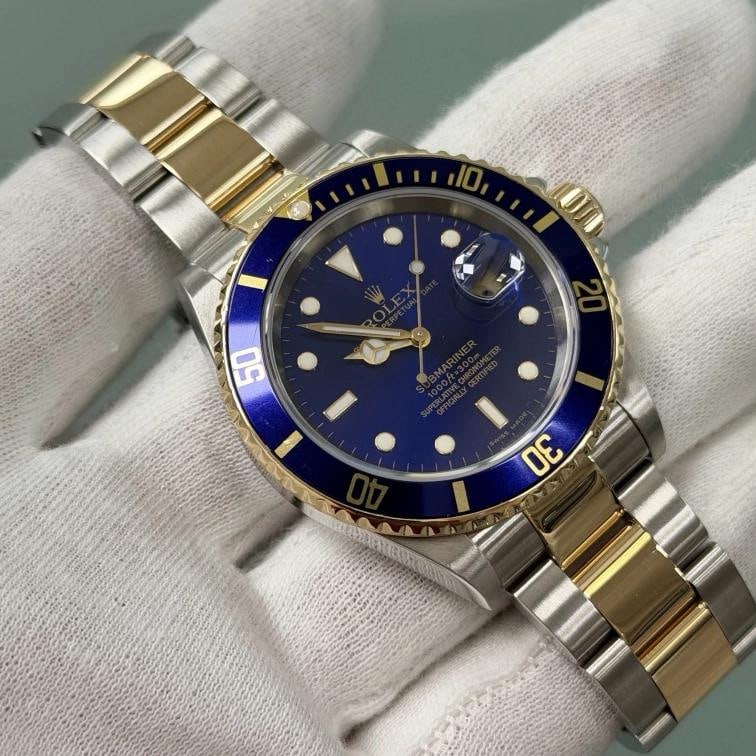 2007 Rolex Submariner Date Blue 16613 40mm Blue Dial 18k Gold Steel Box - 4