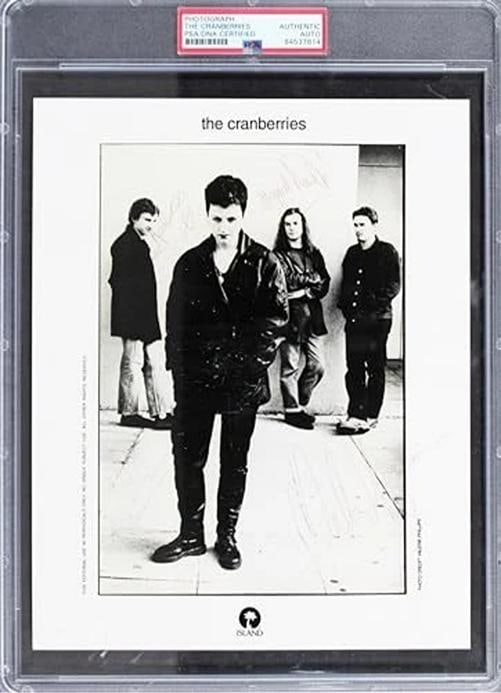 The Cranberries (4) O'Riordan, Lawler, Hogan & Hogan Signed 8x10 Photo PSA Slab - 4