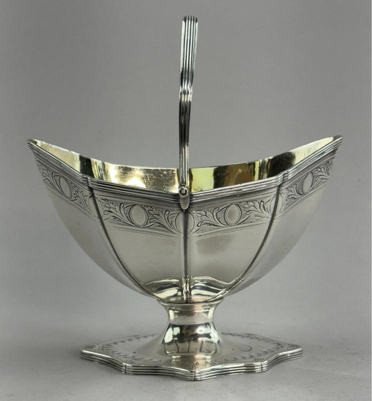 Lovely Antique English Georgian Sterling Silver Handled Basket 1790 - 4