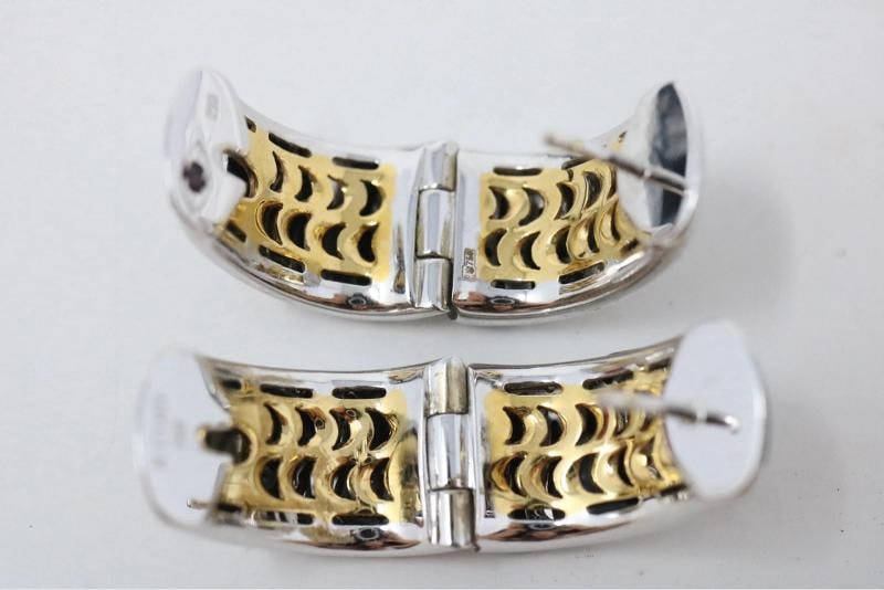 Roberto Coin Zebra 18K White Gold Diamond & Enamel Hoop Earrings - 6