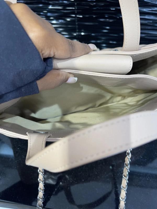 Chanel Tote Quilted Calfskin Medium Beige Tan SHW (2017-2018) - 10