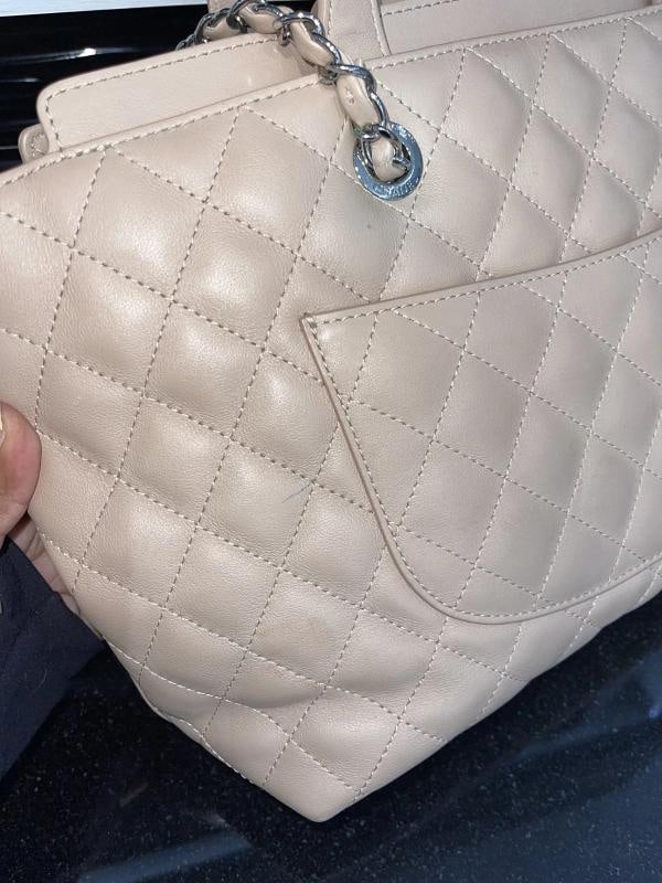 Chanel Tote Quilted Calfskin Medium Beige Tan SHW (2017-2018) - 6