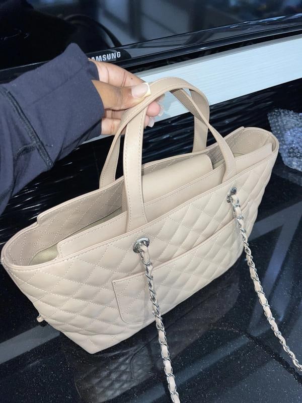 Chanel Tote Quilted Calfskin Medium Beige Tan SHW (2017-2018) - 8