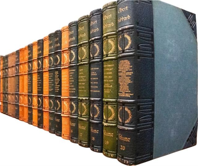 The Complete Writings of Elbert Hubbard / Limited Signed Edition 1908: The Complete Writings of Elbert Hubbard Author: Elbert Hubbard Title: The Complete Writings of Elbert Hubbard Publication: New York: The Roycroft Shop, 1908 Edition: Authors Signed Limited Edition