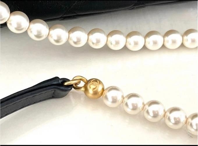 Chanel Ã¢â‚¬Å“All About PearlsÃ¢â‚¬&# - 3