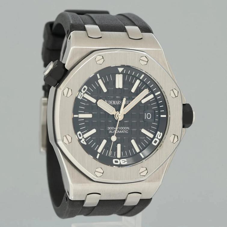 MINT Audemars Piguet Royal Oak Offshore Black Chrono Rubber 42mm 15703ST Watch - 2