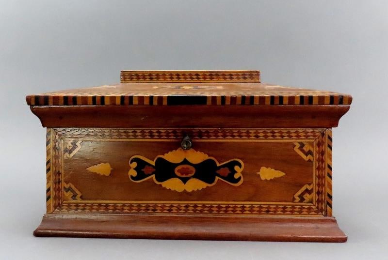 c1860s Rare Marquetry Inlay Sailor's Box Ditty Box Sewing Box w Interior Tray: The box measures about 12 1/2 x 9 1/4 x 6 1/8 inches, LxWxH. . Condition: Used: An item that has been used previously. The item may have some signs of cosmetic wear, but is ... Read moreabout the cond