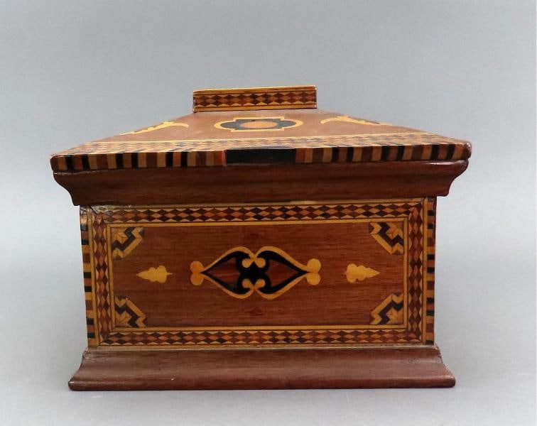 c1860s Rare Marquetry Inlay Sailor's Box Ditty Box Sewing Box w Interior Tray - 4