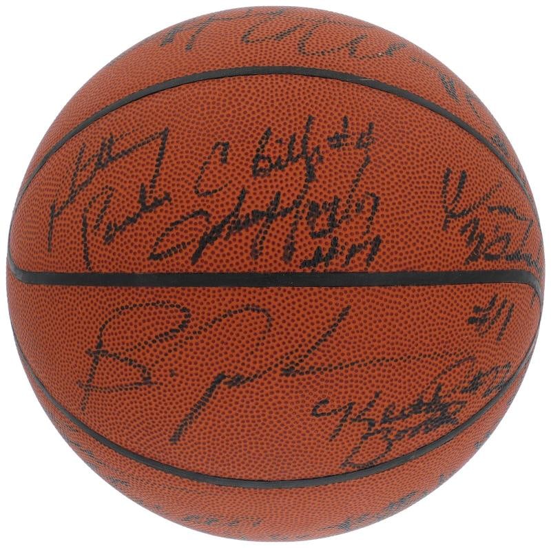 Tim Duncan Rookie 1997 NBA Draft Multi Signed Basketball 25 Sigs PSA DNA & BAS - 7
