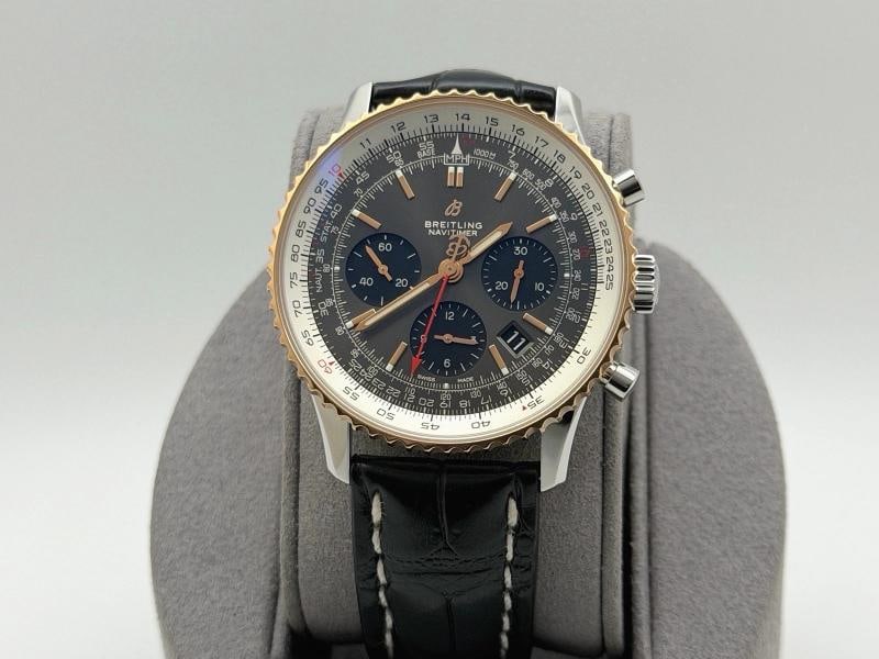 Breitling Navitimer B01 UB0121 43mm Gray Dial 18k Rose Gold Stainless Steel - 2