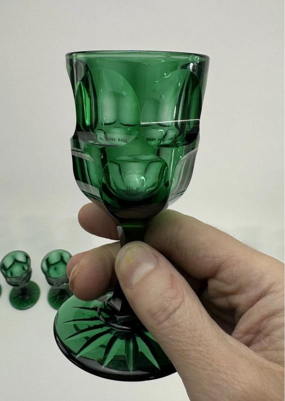 Lovely Set 11 Antique Green Cut Paneled Glass Cordial or Wine Glasses Stemware - 3