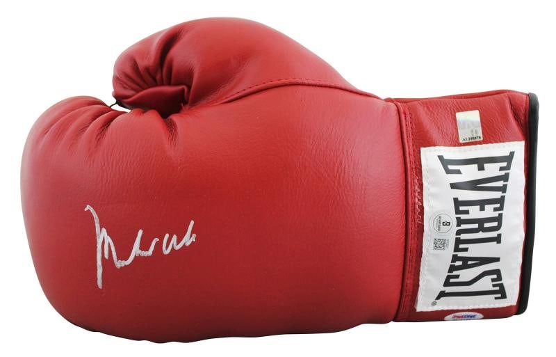 Muhammad Ali Authentic Signed Red Everlast Boxing Glove BAS LOA #AE13527 (1 of 5)