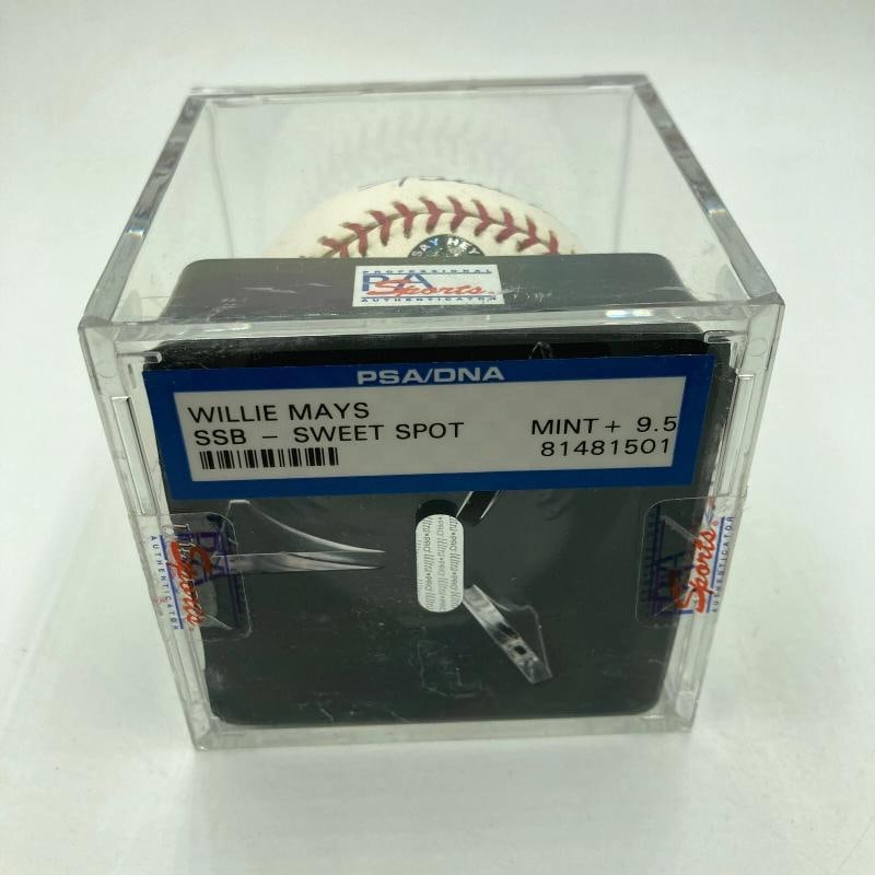 Willie Mays Signed Major League Baseball PSA DNA Graded 9.5 MINT+ - 5
