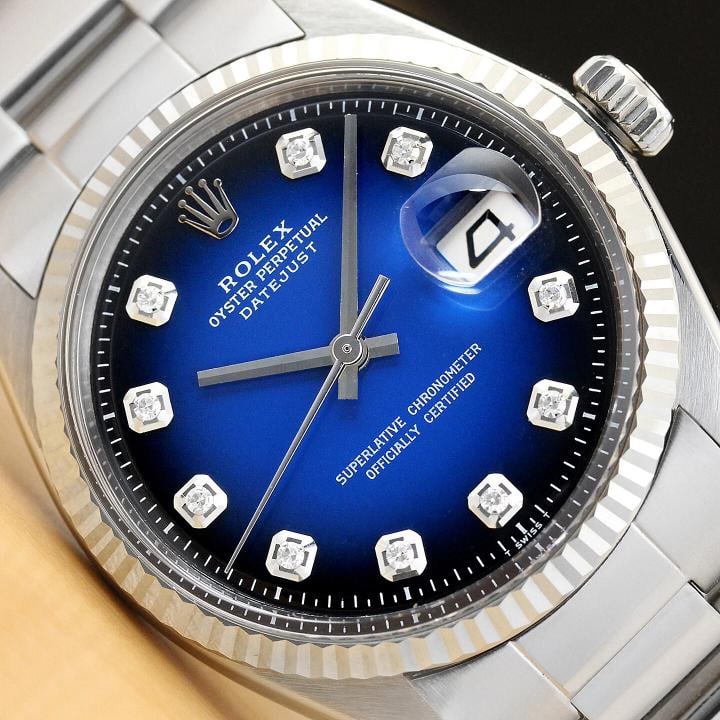 MENS ROLEX DATEJUST BLUE VIGNETTE DIAMOND 18K WHITE GOLD/SS WATCH w/OYSTER BAND: Condition: Pre-owned - Excellent,Bezel Color: Silver,Max Wrist Size: 7.26-7.5 in,Number of Jewels: 26 Jewels,Indices: Diamond Hour Marks, 12-Hour Dial, Multiple Hands,Bezel: Rolex 18K White Gold