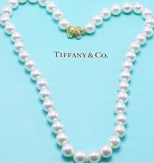 Tiffany & Co Akoya Cultured Pearl Signature X Necklace 18K Yellow Gold 9 9.5mm: Condition: Pre-owned - Excellent,Style: Strand/String,Modified Item: No,Length: 18 - 19.99",Length (inches): 18',Gender: Female,Setting Style: strand,Type: Necklace,Secondary Stone: Pearl,Main Stone
