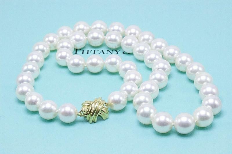 Tiffany & Co Akoya Cultured Pearl Signature X Necklace 18K Yellow Gold 9 9.5mm - 7