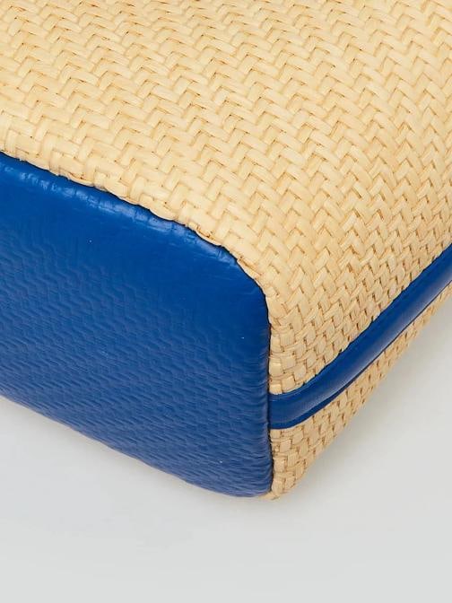 Alexander McQueen Natural/Electric Blue Leather and Straw Small Bow Tote Bag - 4