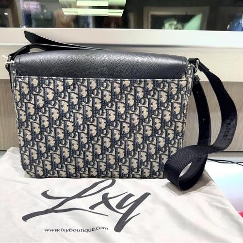 Christian Dior Medium Saddle Messenger Bag with Flap (2024) - 4