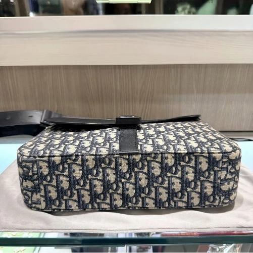 Christian Dior Medium Saddle Messenger Bag with Flap (2024) - 5