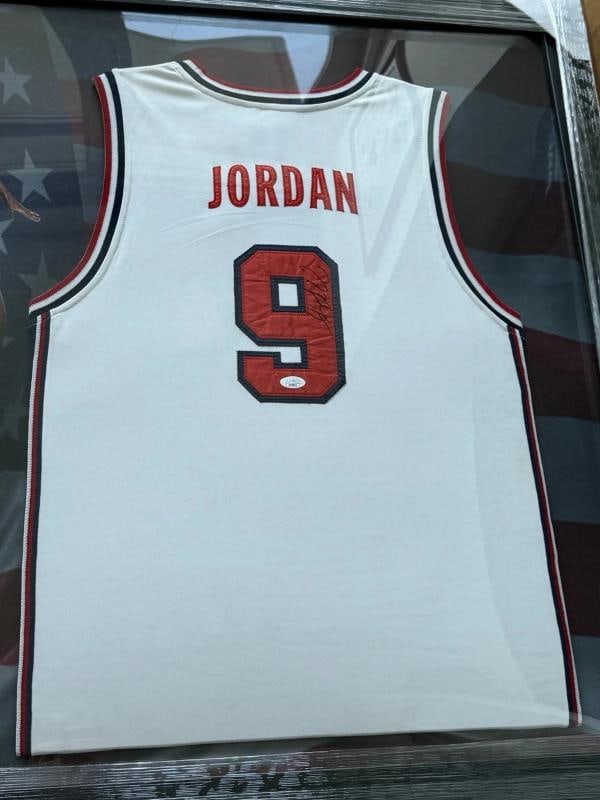 Michael Jordan Signed 1992 Team USA Dream Team Olympics Jersey Framed JSA COA - 8