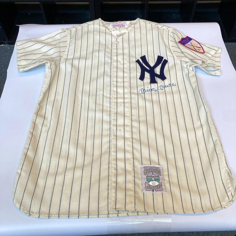 Mint Mickey Mantle Signed 1951 New York Yankees Rookie Game Model Jersey JSA COA - 3
