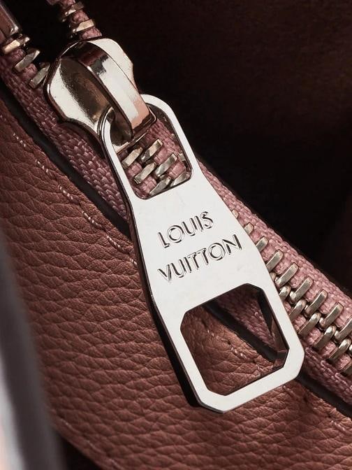 Louis Vuitton Magnolia Mahina Leather Sevres Bag - 10