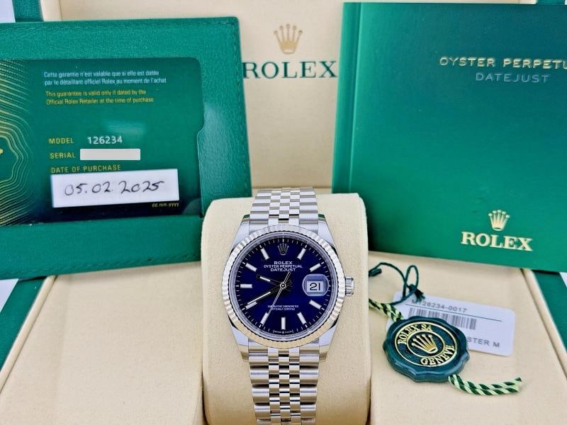 2025 Rolex Datejust 36 126234 36mm Blue Dial 18k Gold Steel Jubilee Box Papers (1 of 12)