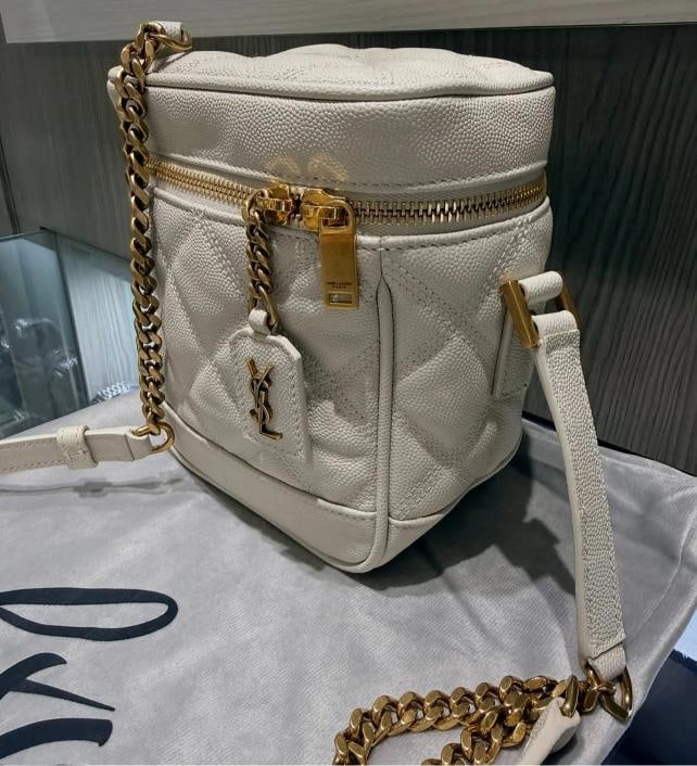 Saint Laurent 80's Vanity Shoulder Bag Blanc Vintage Quilted Calfskin (2020) - 3