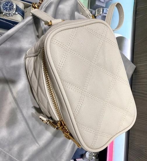 Saint Laurent 80's Vanity Shoulder Bag Blanc Vintage Quilted Calfskin (2020) - 8