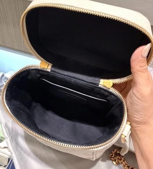 Saint Laurent 80's Vanity Shoulder Bag Blanc Vintage Quilted Calfskin (2020) - 9