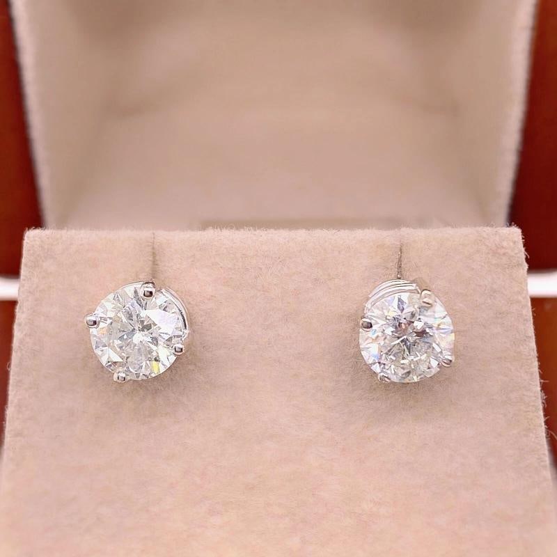 Round Brilliant Diamond Stud Earrings 14K White Gold - 9