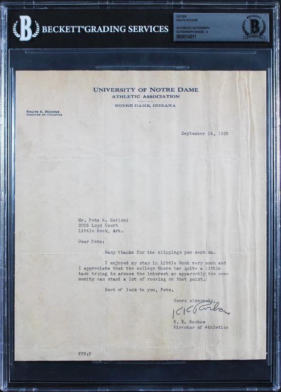 Notre Dame Knute Rockne Authentic Signed 8x9 1929 Letter Auto Graded 9! BAS Slab: Sport: Football,Product: Not Available,Original/Reprint: Original,Team: Notre Dame Fighting Irish,Autograph Authentication: Beckett,Player: Knute Rockne,PRODUCT_COA: Beckett,PRODUCT_SIGNED_BY_NAME: