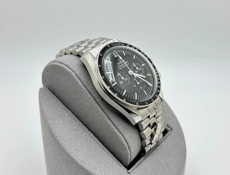 NEW Omega Speedmaster Moonwatch Dominos Edition 310.30.42.50.01.001 Box Paper - 4